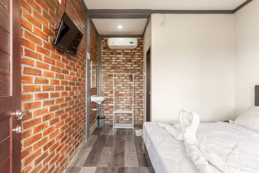 The Backyard House Hotel Tabanan  Exterior photo