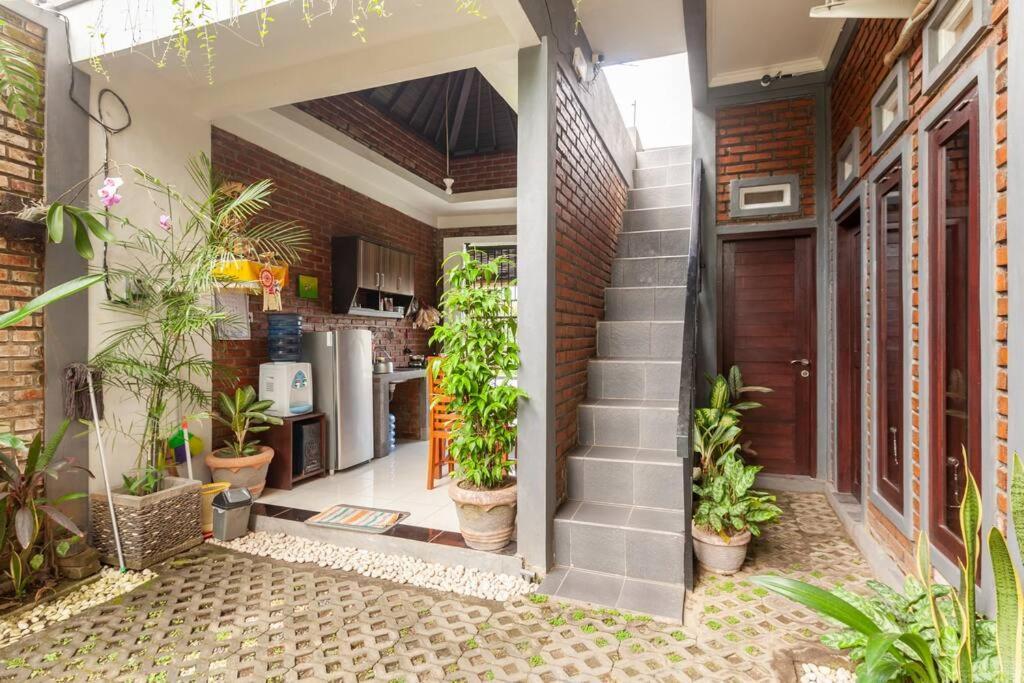 The Backyard House Hotel Tabanan  Exterior photo