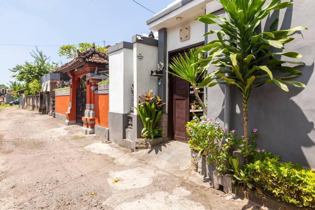 The Backyard House Hotel Tabanan  Exterior photo