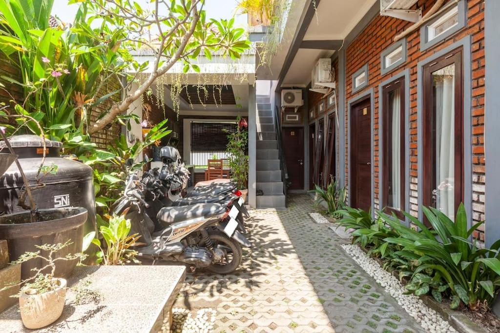 The Backyard House Hotel Tabanan  Exterior photo