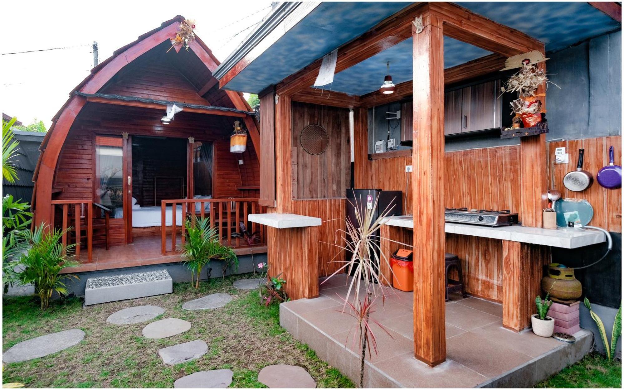 The Backyard House Hotel Tabanan  Exterior photo