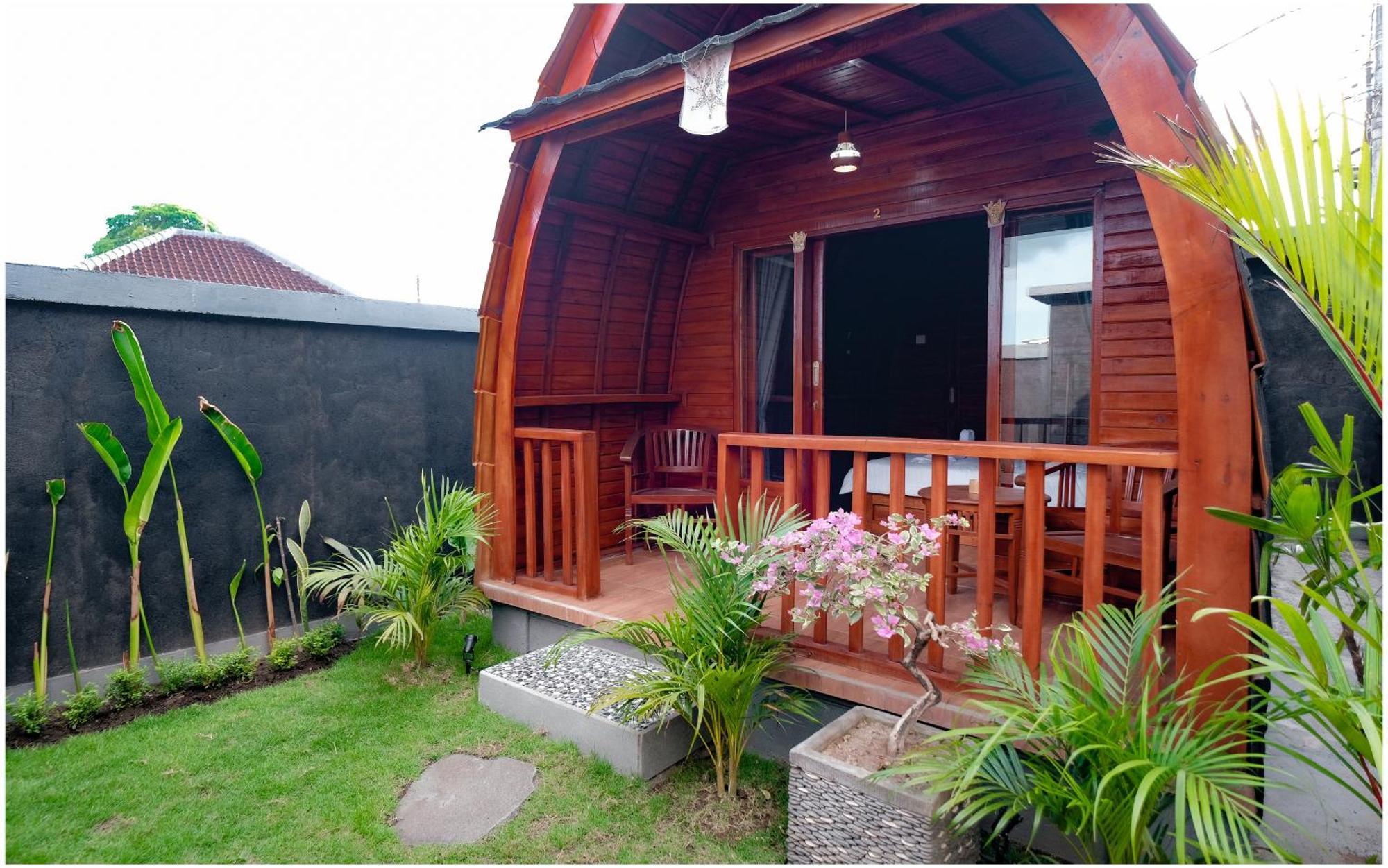 The Backyard House Hotel Tabanan  Exterior photo