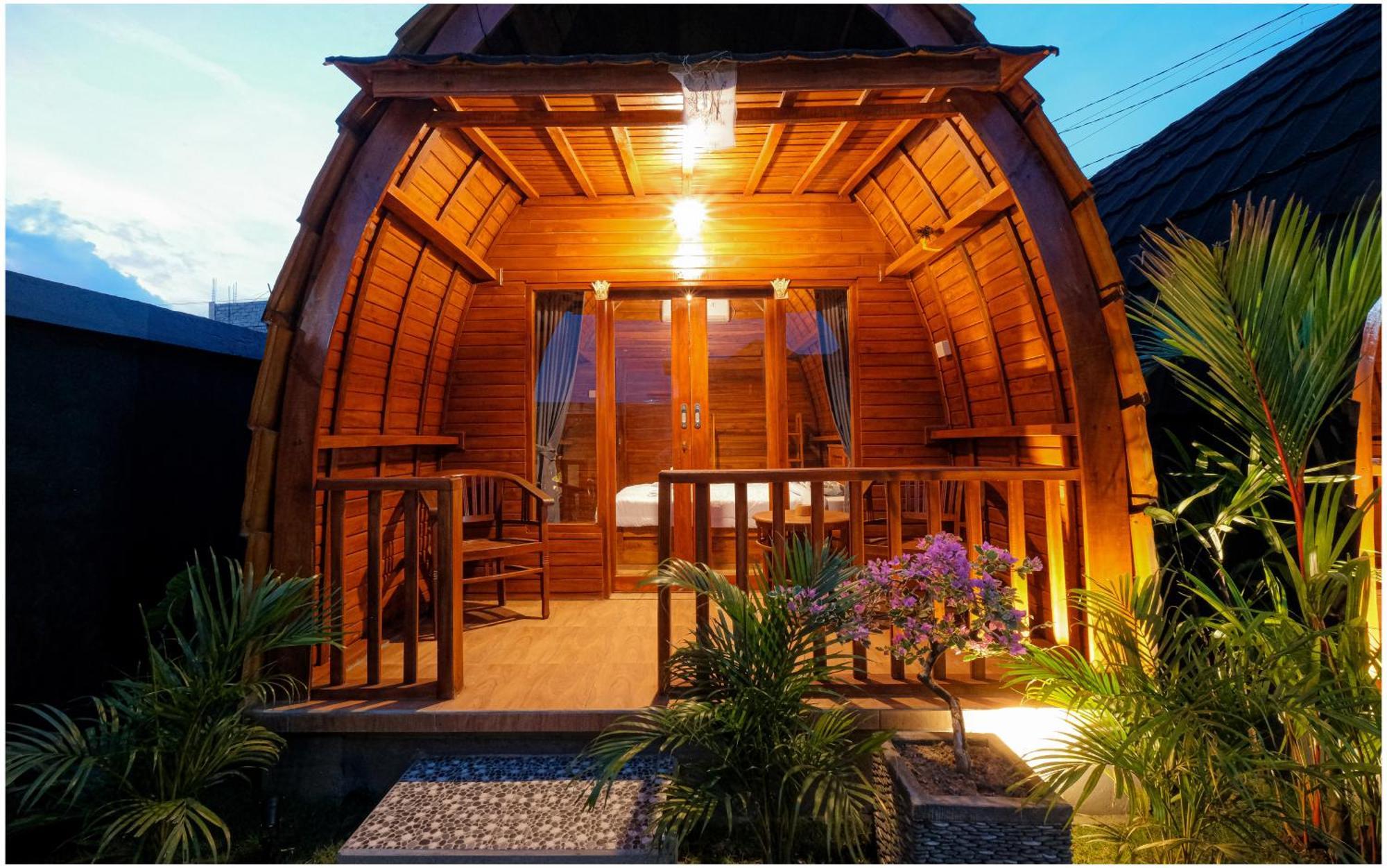 The Backyard House Hotel Tabanan  Exterior photo