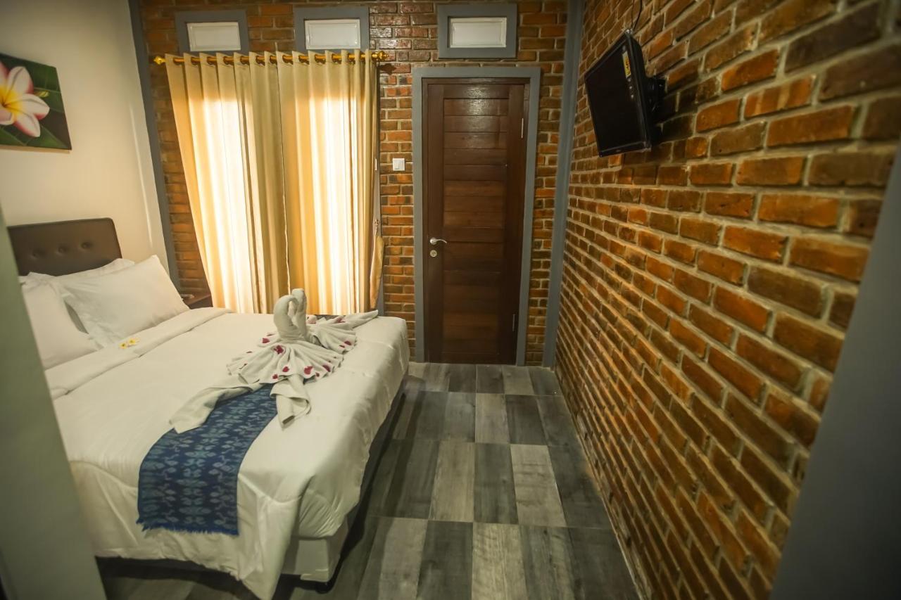 The Backyard House Hotel Tabanan  Exterior photo