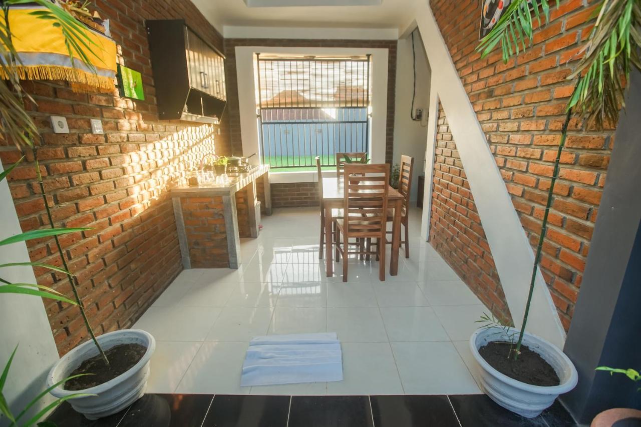 The Backyard House Hotel Tabanan  Exterior photo