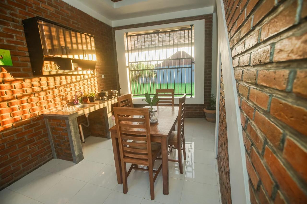 The Backyard House Hotel Tabanan  Exterior photo